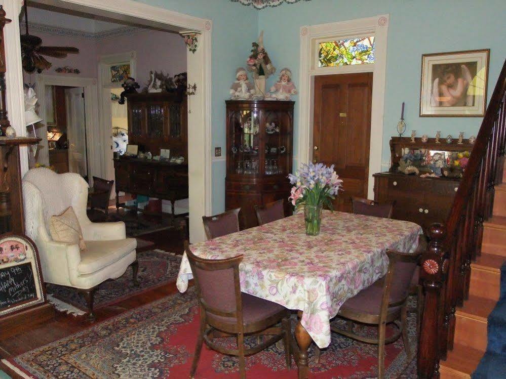 Robin'S Nest Bed & Breakfast San Andreas Екстер'єр фото